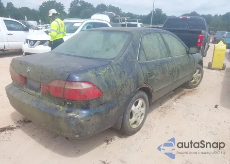 1999 Honda Accord Ex from USA, damaged, VIN 1HGCG6677XA105608